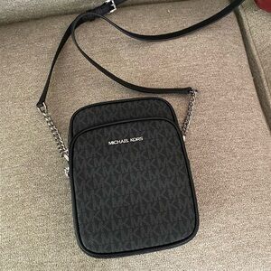 Michael Kors Jet Set Crossbody bag
